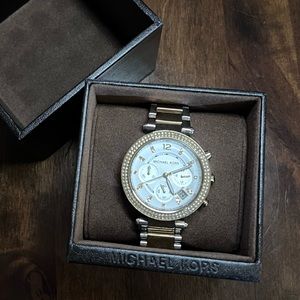 Michael Kors two tone Parker Chronograph watch gold/ silver 5626 w box & links